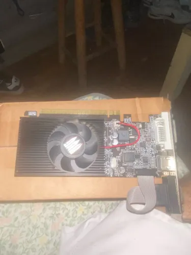 Placa de vídeo Gt 610 2gb