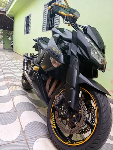 Kawasaki Z1000