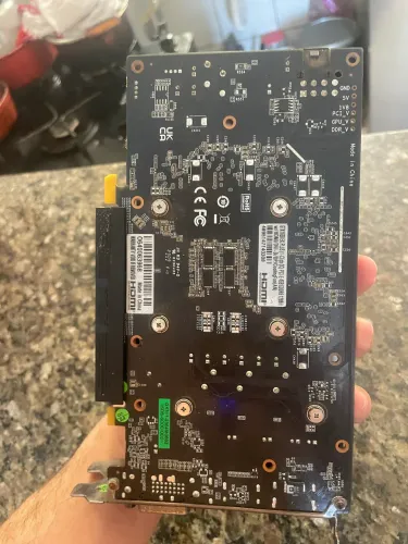 GTX1650 4VRAM