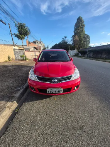 Nissan Tiida SL 1.8/1.8 Flex 16V Aut. 2011
