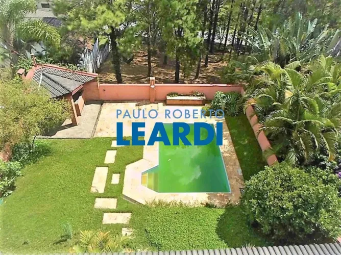 CASA EM CONDOMÍNIO - ALPHAVILLE - SP