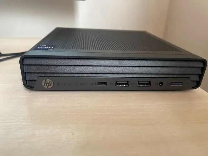 Hp elite mini  i7 13700t 16gb ddr5 