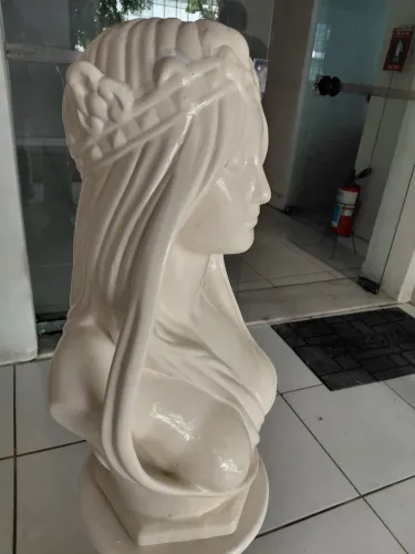 Busto decorativo