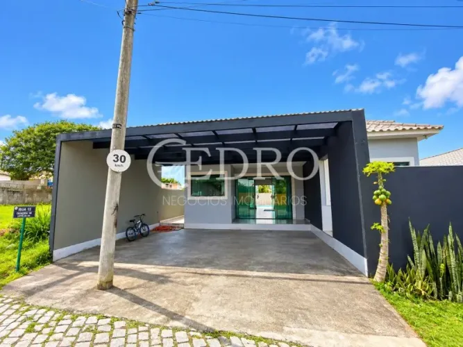 CASA À VENDA NO CONDOMÍNIO SOLAR DOS CANTARINOS 1 - SÃO PEDRO DA ALDEIA!