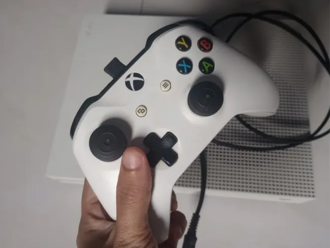 Xbox One S