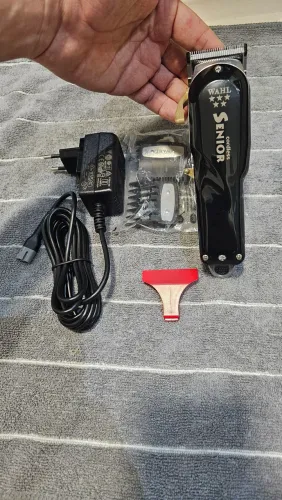 Máquina de cortar cabelo wahl senior