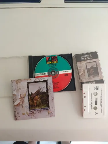 Fita e CD Led Zepelim 