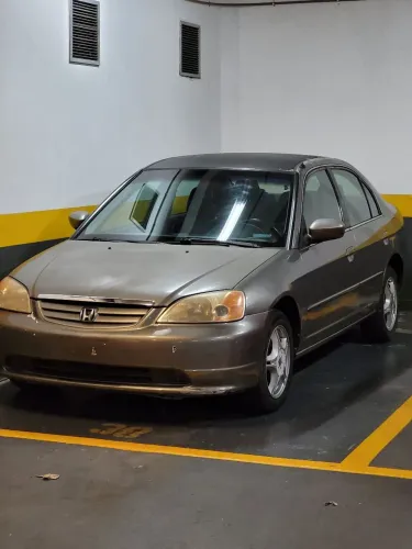 Honda Civic Sedan LX 1.7 16V 115cv Mec. 4P 2001