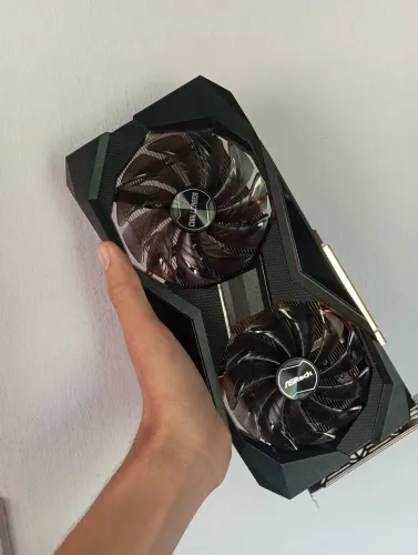 ? PLACA DE VÍDEO ASRock Radeon RX 6600 CLD 8G