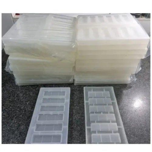 10 formas para chocolate barrinha de 20g (de polipropileno, rígida)