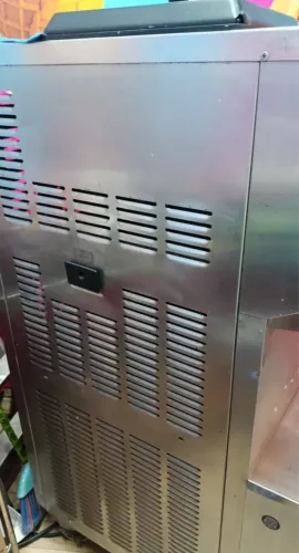 Vendo máquina de sorvete expresso