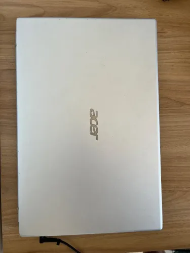 Notebook Acer i5