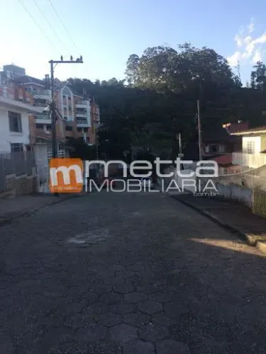 Casa à Venda em Carvoeira, Florianópolis - SC