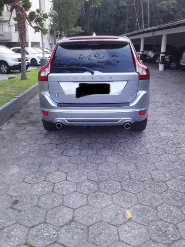 Volvo XC 60 R-design 3.0 304cv AWD 5P 2011