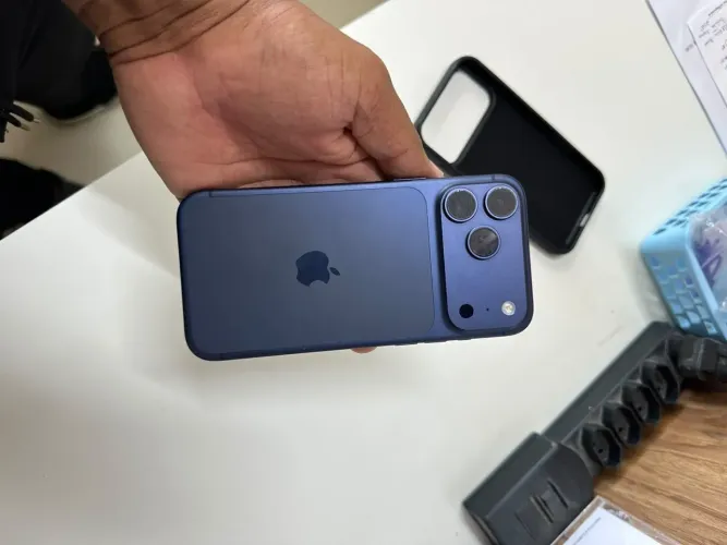 IPhone 17 pro Max 256 gb