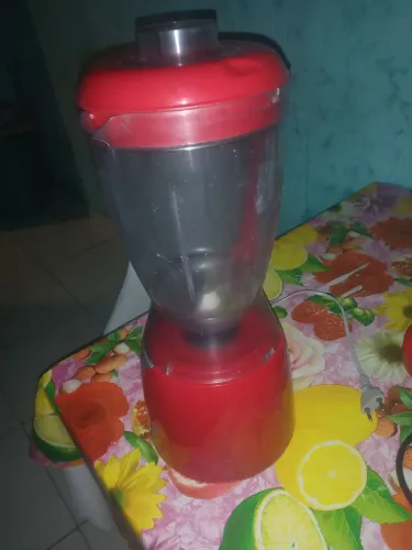 Liquidificador britania vermelho