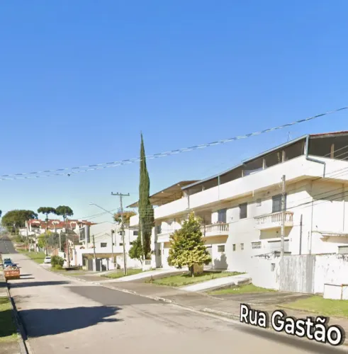 Loja no Atuba/Bairro Alto (1 quadra linha verde) espaço 50 m²