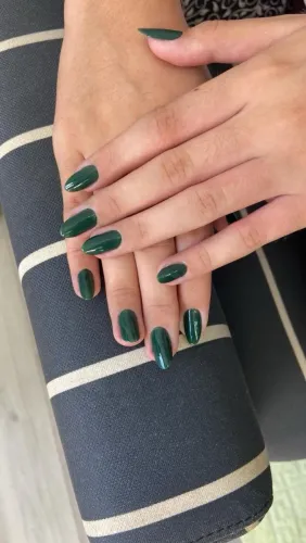 Preciso de manicure para trabalhar na trindade.