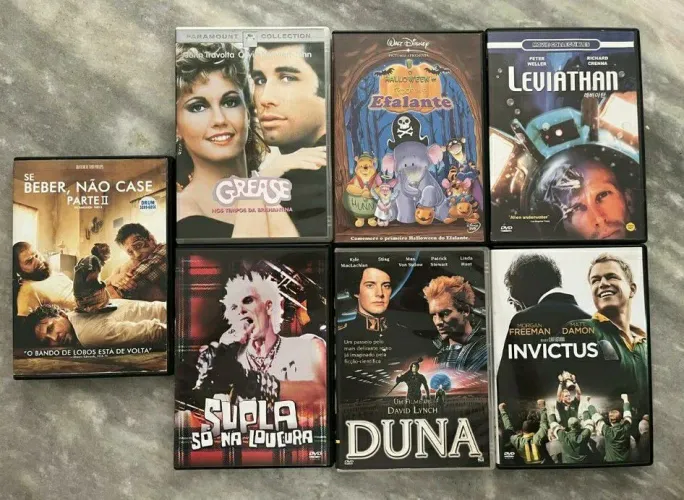 Dvds com titulos variados