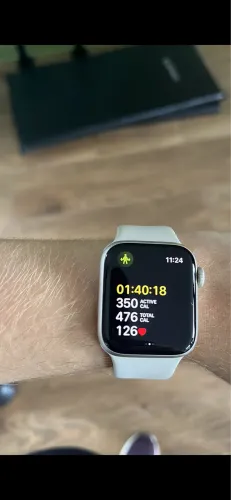 apple watch SE GPS - estelar