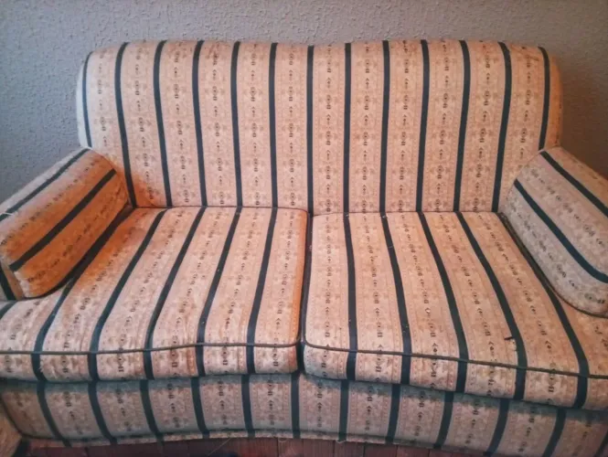 Sofa antigo
