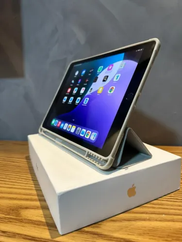 Ipad 9th 256gb NOVÍSSIMO (TROCO POR IPHONE)