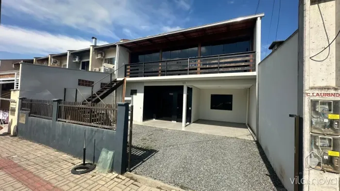 Casa para locação no Vila Nova