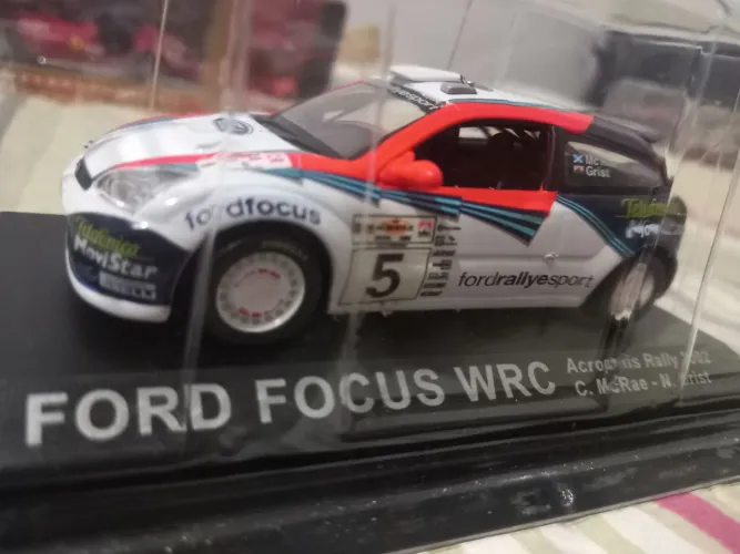 Miniatura Ford Focus WRC 2002 escala 1:43