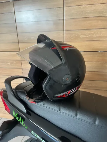 Capacete TAM 58