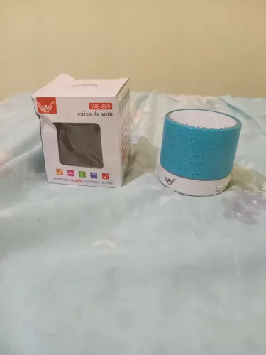 Vende-se uma caixinha de som Bluetooth pendrive cartão de memória 