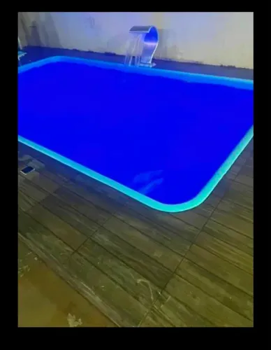 Piscina de fibra instalada