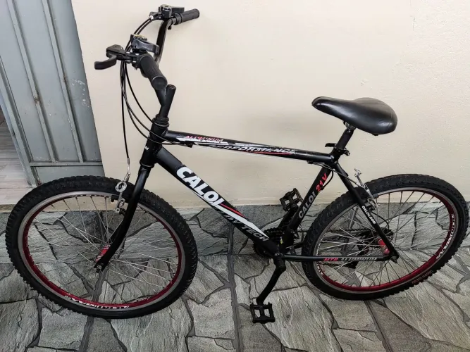 Bicicleta Caloi, em alumínio aro 26 