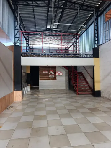 Galpão de 200 metros próximo a UBS