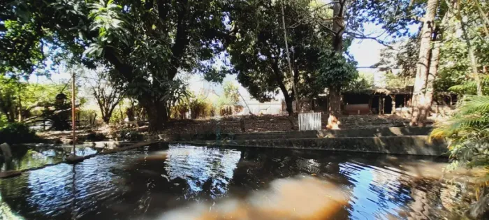 Chácara de 756m² com piscina para locação e venda - City Ribeirão