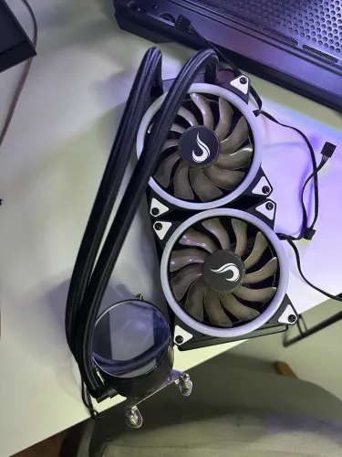 WATERCOOLER RISEMODE 240MM