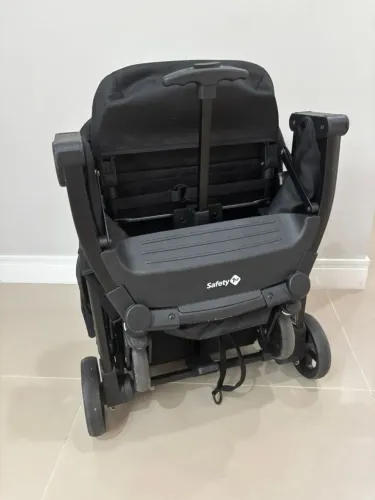 Carrinho Safety 1st - Excelente estado 