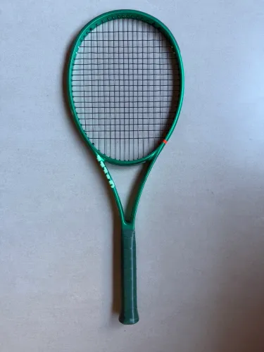 Wilson Blade v10