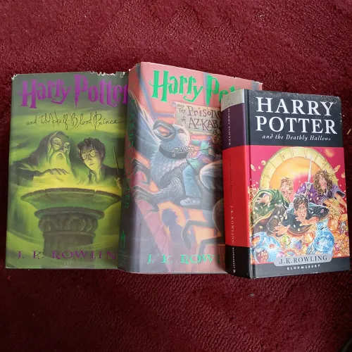 Lote de 3 livros do Harry Potter colecionador