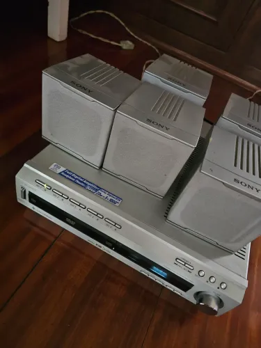 Home theater Sony DVD LEIA Descrição.