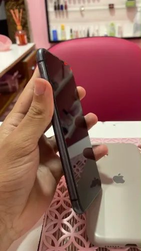 iPhone 11 64GB
