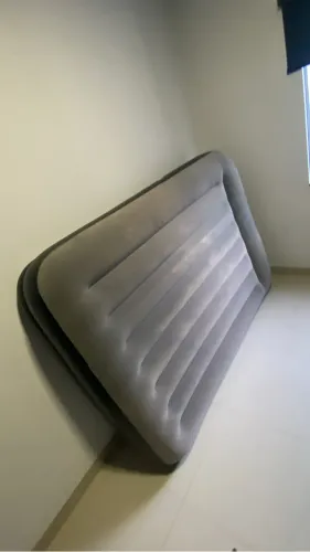 Vendo coxão inflável semi novo