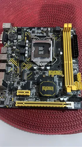 Placa mãe h61 pra socket lga1155 funcionando perfeitamente