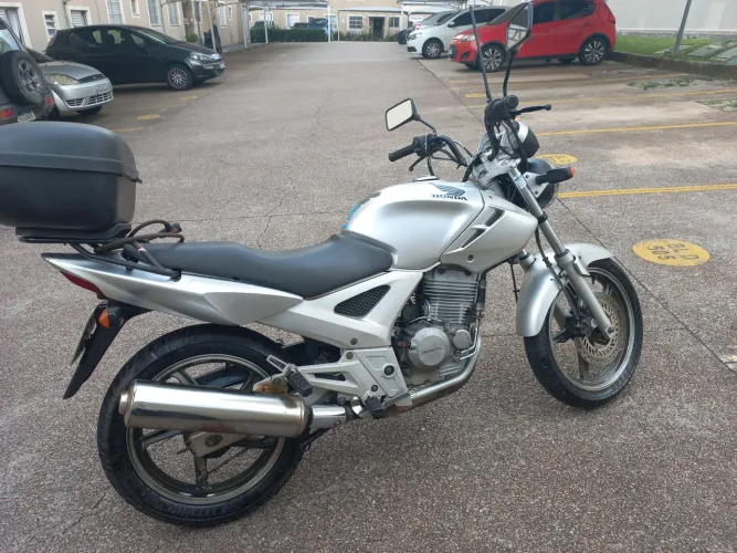 Honda CBX 250 Twister 250 2006 R$ 8.990,00