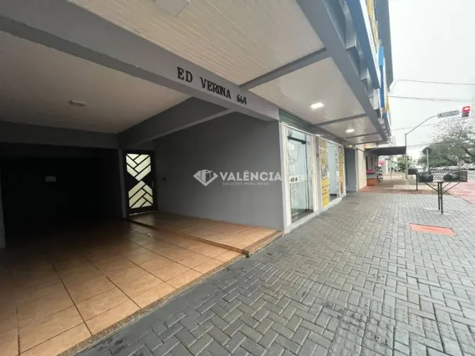 Apartamento com 2 dormitórios para alugar, 89 m² por R$ 2.710,00/mês - Centro - Cascavel/P