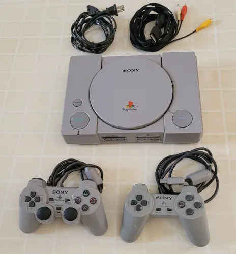 PlayStation 1 ORIGINAL!!!