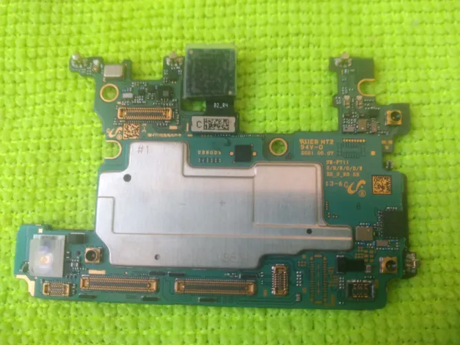 Placa mãe e carcaça zflip 3 LER O ANÚNCIO