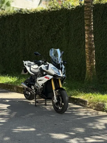 BMW S1000XR EXTREMAMENTE NOVA 