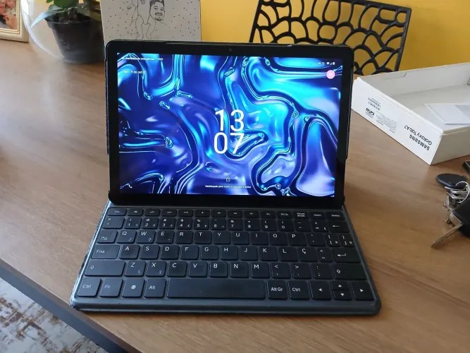 Tablet Positivo Tab Vison 10 com Teclado