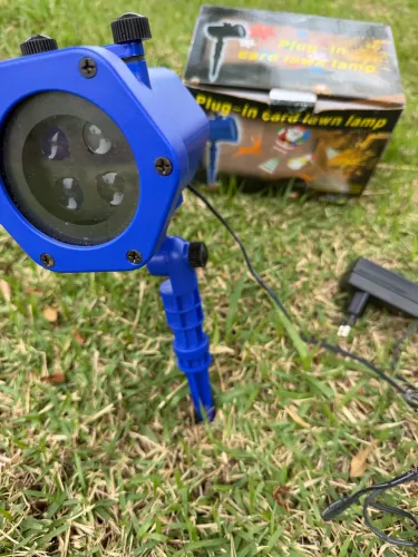 Vendo projetor luminária de Natal pr jardim 