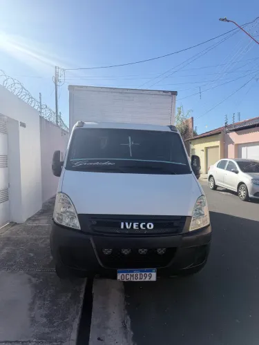 IVECO DAILY CS 2011/2012